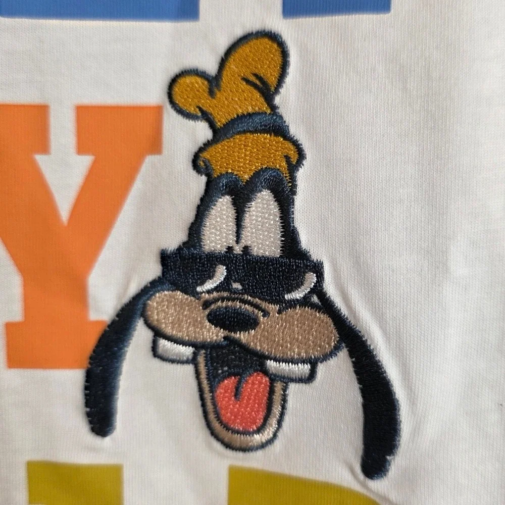 Disney Embroidery Mickey Goofy Donald Pluto Graphic T-Shirt Large Women's Casual